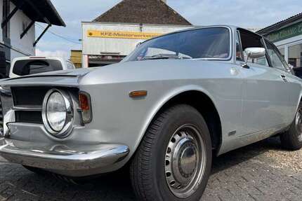 Alfa Romeo GT 58.500 km 48.105 &euro; Duisburg 47269
