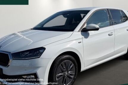 Skoda Fabia 10.000 km 21.480 &euro; Düsseldorf 40233