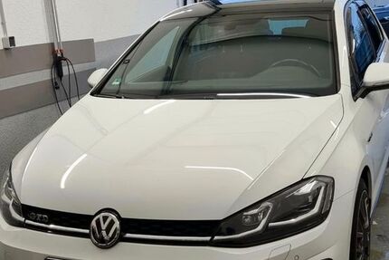 VW Golf 225.000 km 15.555 &euro; BERGHEIM 50127