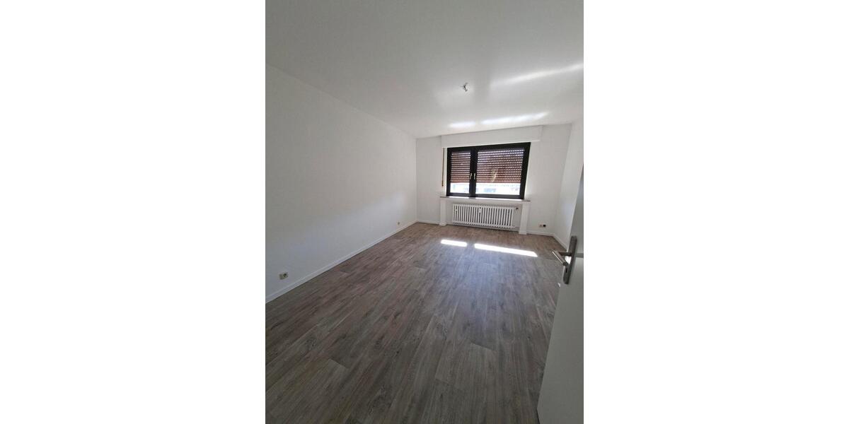 Etagenwohnung Mülheim an der Ruhr Broich - 1 Zimmer, 35 m&sup2;, 510&euro; | Angebot:27564935
