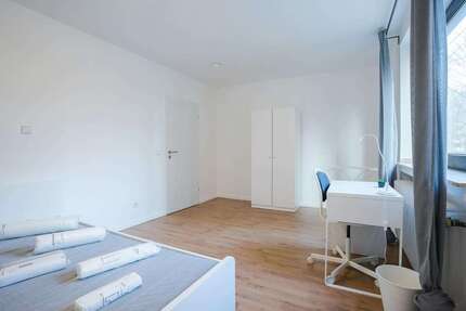 Zimmer Düsseldorf Wersten - 619&euro; | Angebot:27515440