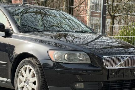 Volvo V50 210.477 km 3.444 &euro; Mönchengladbach 41068