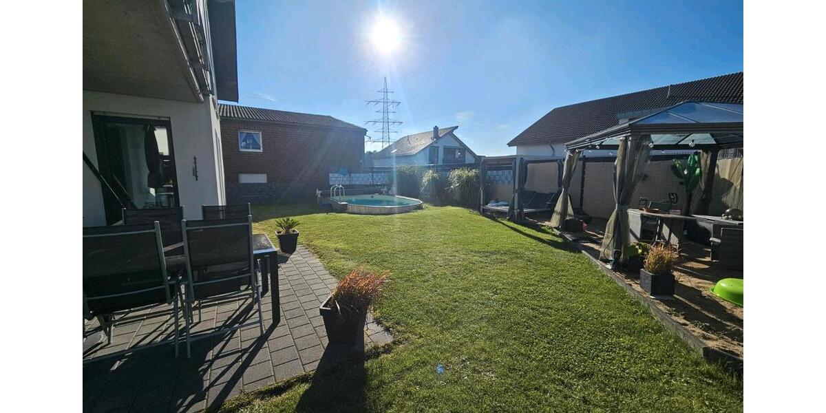 Erdgeschoßwohnung Jüchen - 3 Zimmer, 90 m&sup2;, 1.600&euro; | Angebot:27553895