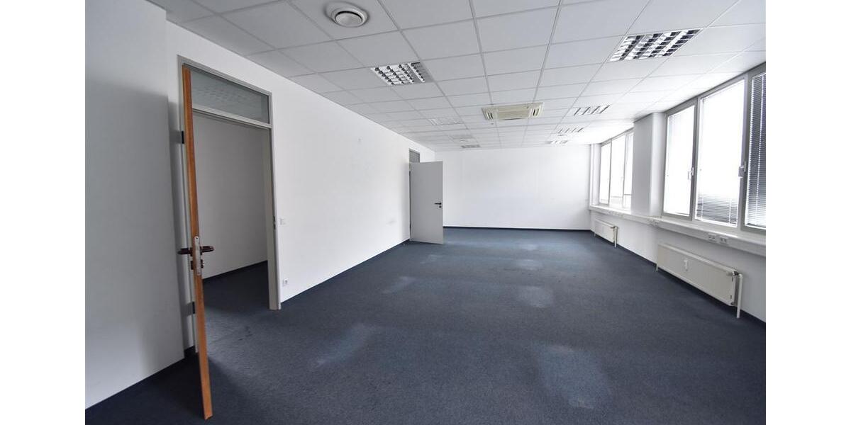 Gewerbeobjekt Düsseldorf Stadtbezirk 8 - 4.090&euro; | Angebot:16900915