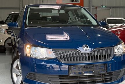 Skoda Fabia 101.230 km 5.900 &euro; Rommerskirchen 41569