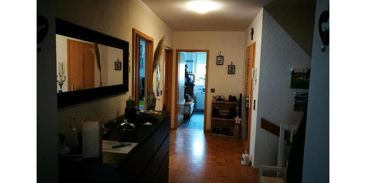 Etagenwohnung Moers - 4 Zimmer, 115 m&sup2;, 344.000&euro; | Angebot:26754332