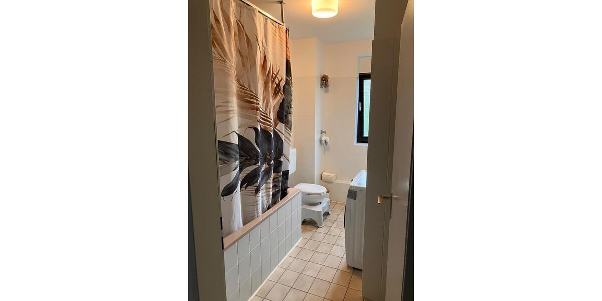Dachgeschoßwohnung Kaarst - 2 Zimmer, 64 m&sup2;, 700&euro; | Angebot:27567601