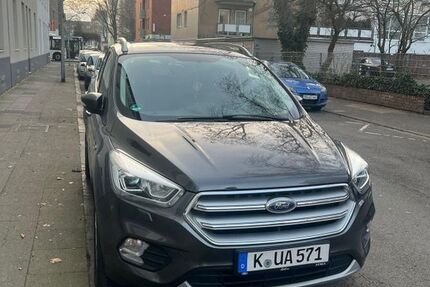 Ford Kuga 79.000 km 10.990 &euro; Leverkusen 51373
