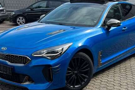 Kia Stinger 125.000 km 19.999 &euro; Düsseldorf 40233