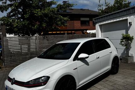 VW Golf 122.462 km 15.500 &euro; Rommerskirchen 41569