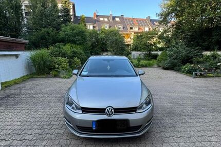 VW Golf 185.000 km 8.100 &euro; Duisburg 47058