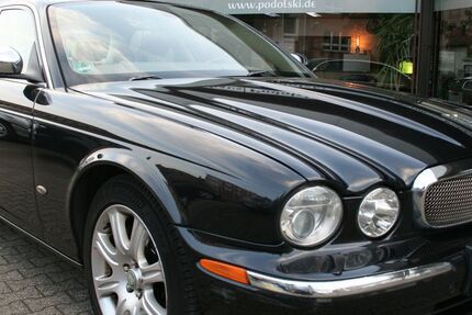 Jaguar XJ 418.376 km 7.777 &euro; Mönchengladbach 41065
