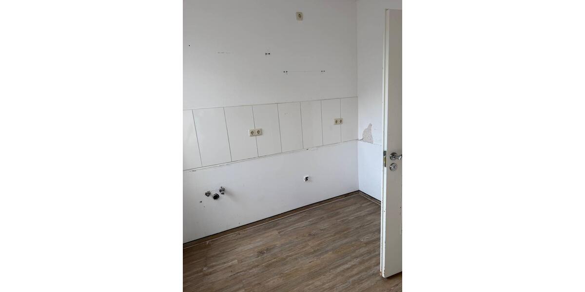 Etagenwohnung Mönchengladbach Süd - 3 Zimmer, 63 m&sup2;, 740&euro; | Angebot:27537505