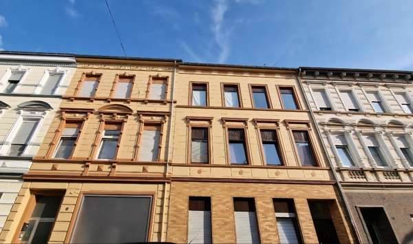 Einfamilienhaus Krefeld Cracau - 12 Zimmer, 283 m&sup2;, 329.000&euro; | Angebot:27489412