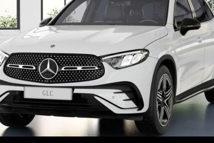 Mercedes-Benz GLC 200 13.299 km 54.490 &euro; Düsseldorf 40470