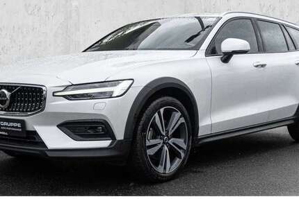 Volvo V60 Cross Country 31.242 km 37.450 &euro; Düsseldorf 40474