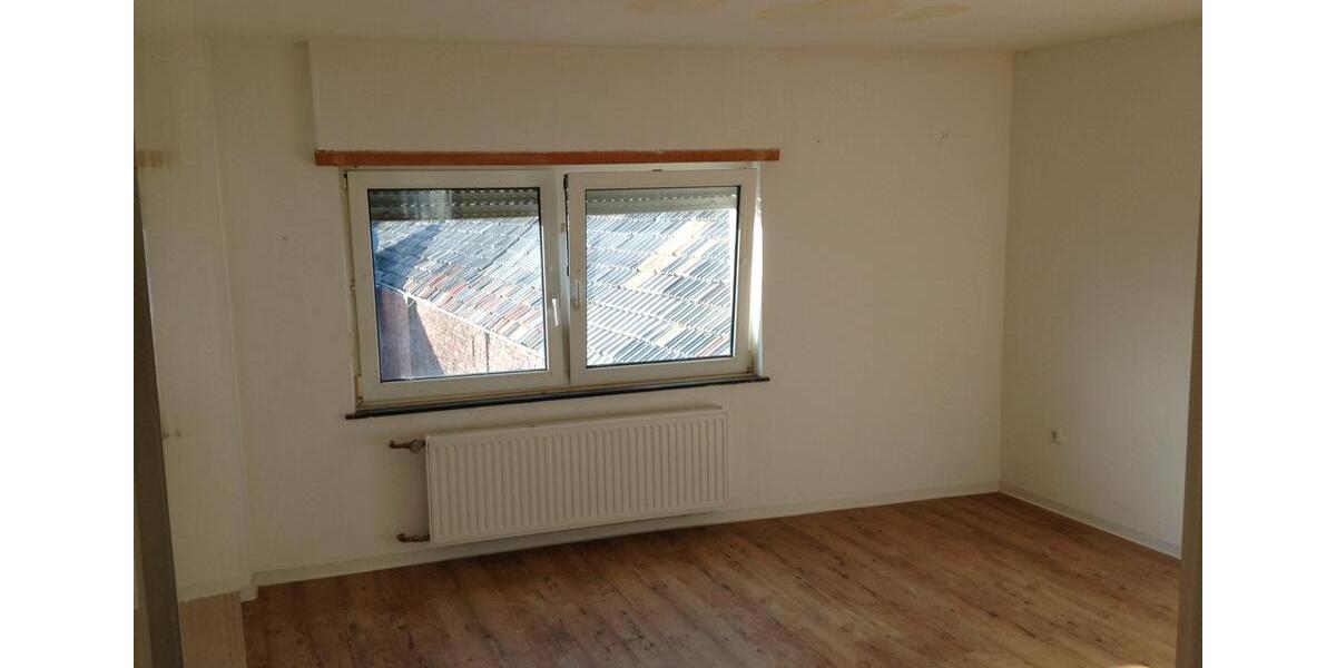 Dachgeschoßwohnung Grevenbroich Hemmerden - 2 Zimmer, 50 m&sup2;, 550&euro; | Angebot:27546753