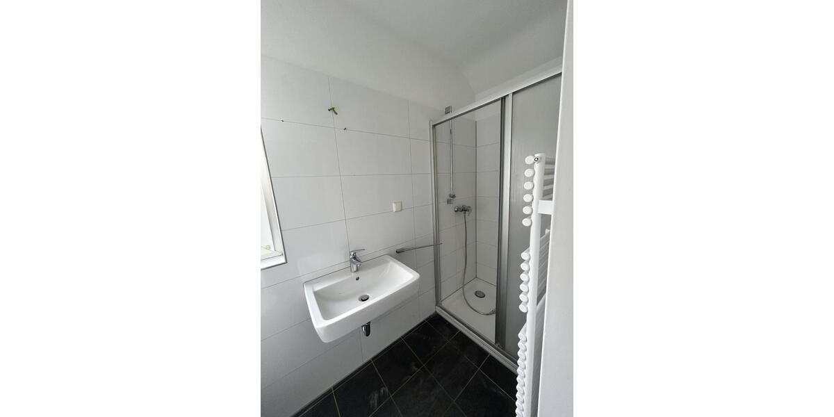 Dachgeschoßwohnung Ratingen - 2 Zimmer, 70 m&sup2;, 840&euro; | Angebot:27537349