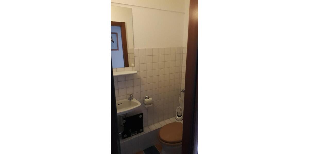 Etagenwohnung Krefeld - 3 Zimmer, 95 m&sup2;, 680&euro; | Angebot:27547826
