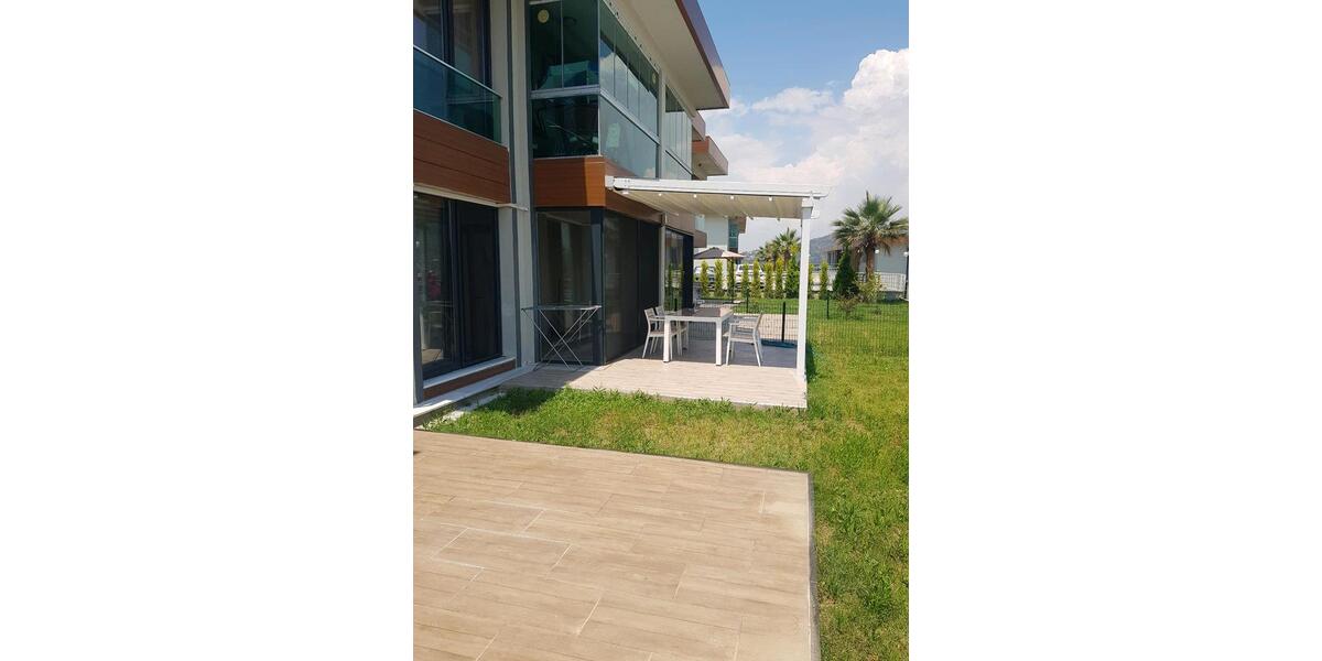 Etagenwohnung Duisburg Duisburg-Mitte - 2 Zimmer, 60 m&sup2;, 105.000&euro; | Angebot:11681911