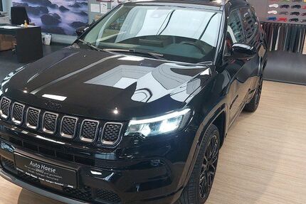 Jeep Compass 31.334 km 27.990 &euro; Solingen 42655