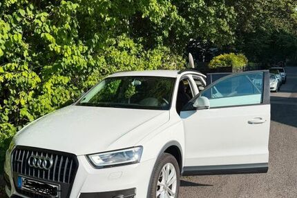Audi Q3 149.956 km 9.999 &euro; Düsseldorf 40213