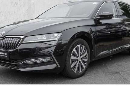 Skoda Superb 61.569 km 25.940 &euro; Düsseldorf 40474