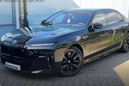 BMW i7 3.578 km 131.830 &euro; Mülheim an der Ruhr 45478
