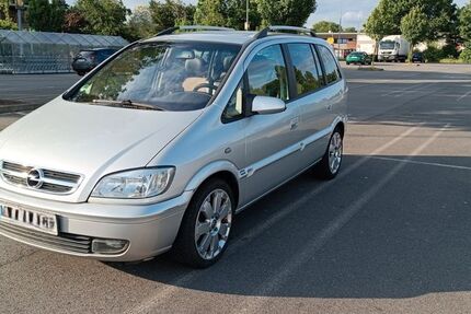 Opel Zafira 162.000 km 2.400 &euro; Krefeld 47809