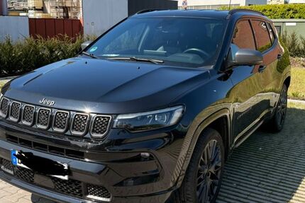 Jeep Compass 57.000 km 19.600 &euro; Duisburg 47166