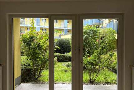 Wohnung Solingen Mitte - 2 Zimmer, 64 m&sup2;, 322&euro; | Angebot:27189636