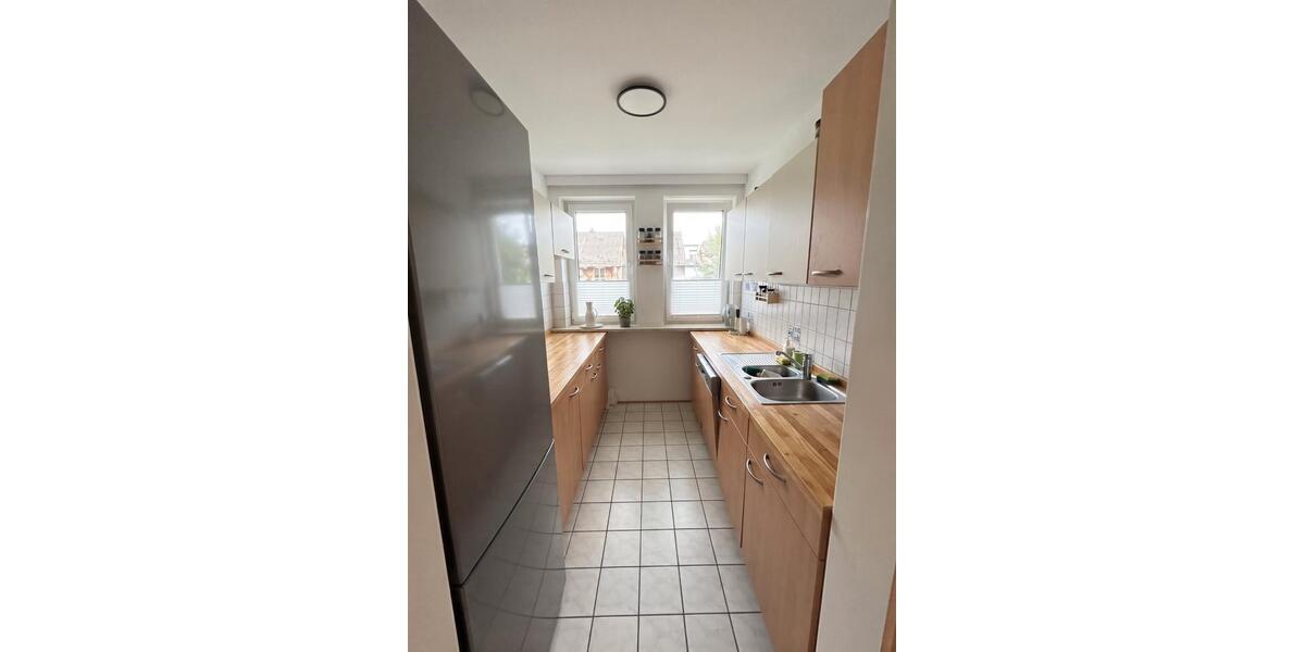 Etagenwohnung Krefeld Gellep-Stratum - 3 Zimmer, 75 m&sup2;, 1.000&euro; | Angebot:27535751