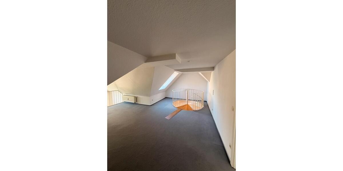 Maisonettenwohnung Düsseldorf Derendorf - 2.5 Zimmer, 114 m&sup2;, 2.457&euro; | Angebot:27537500