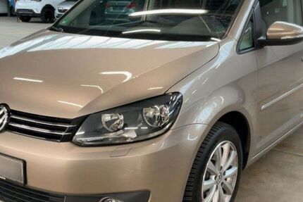 VW Touran 101.202 km 11.999 &euro; Mönchengladbach 41238