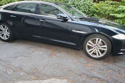 Jaguar XJ 119.500 km 18.950 &euro; Solingen 42655