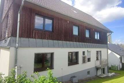 Haus Solingen Mitte - 9 Zimmer, 269 m&sup2;, 569.000&euro; | Angebot:25252578