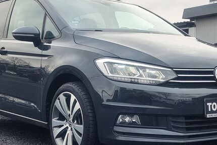 VW Touran 110.705 km 17.950 &euro; Duisburg 47178