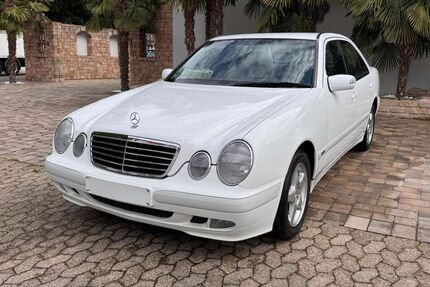 Mercedes-Benz E 220 179.022 km 6.000 &euro; LANGENFELD 40764