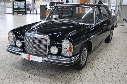 Mercedes-Benz 300 47.923 km 59.999 &euro; Krefeld 47803
