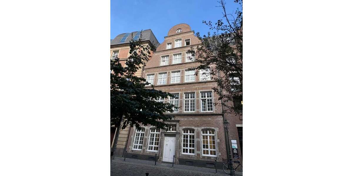 Etagenwohnung Düsseldorf - 2 Zimmer, 60 m&sup2;, 852&euro; | Angebot:27513089