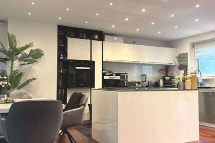 Wohnung Düsseldorf Oberrath Stadtbezirk 6 - 3 Zimmer, 137 m&sup2;, 599.000&euro; | Angebot:27524963