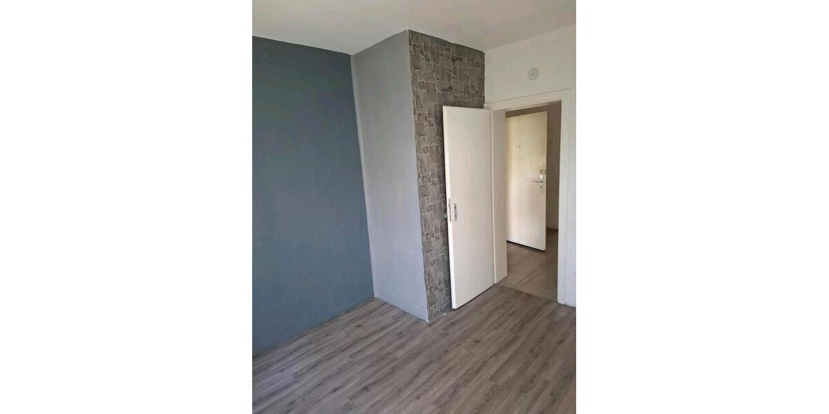 Erdgeschoßwohnung Duisburg Duisburg-Mitte - 4 Zimmer, 72 m&sup2;, 179.000&euro; | Angebot:27514320
