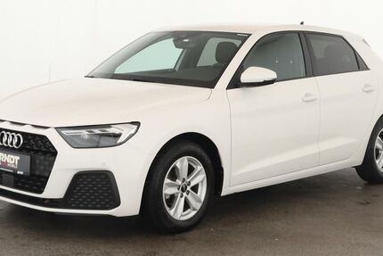 Audi A1 26.600 km 21.984 &euro; Düsseldorf 40233
