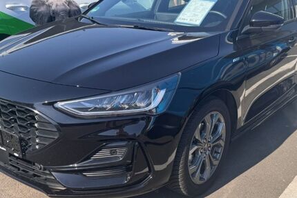 Ford Focus 11.500 km 22.890 &euro; Pulheim 50259