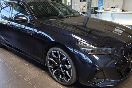 BMW 520 4.878 km 52.990 &euro; Langenfeld 40764