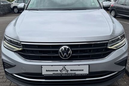 VW Tiguan 120.000 km 16.999 &euro; Mülheim / Ruhr 45473