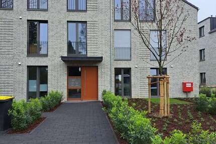 Wohnung Düsseldorf Angermund - 3 Zimmer, 108 m&sup2;, 2.100&euro; | Angebot:27463023