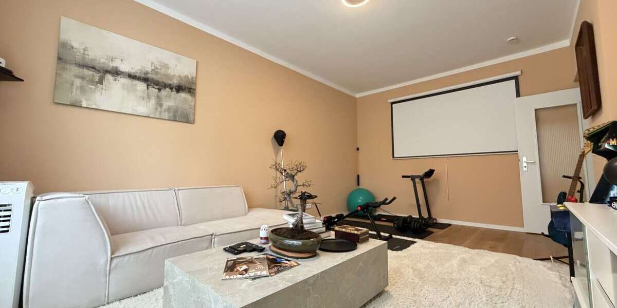 Etagenwohnung Düsseldorf Düsseltal - 3 Zimmer, 83 m&sup2;, 750&euro; | Angebot:27543966