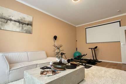 Wohnung Düsseldorf Düsseltal - 3 Zimmer, 83 m&sup2;, 750&euro; | Angebot:27543966
