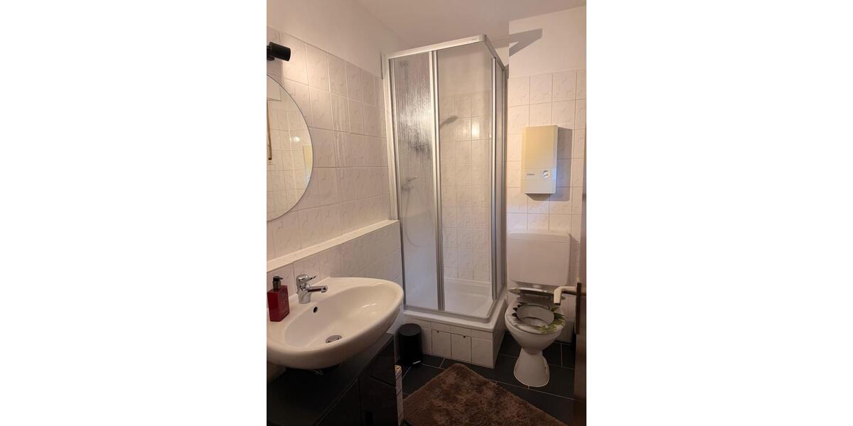 Etagenwohnung Leverkusen Bergisch Neukirchen - 3 Zimmer, 90 m&sup2;, 1.090&euro; | Angebot:27542965